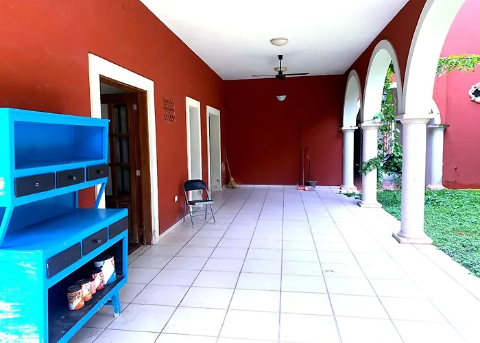 Habitacion Mediana Con Piscina